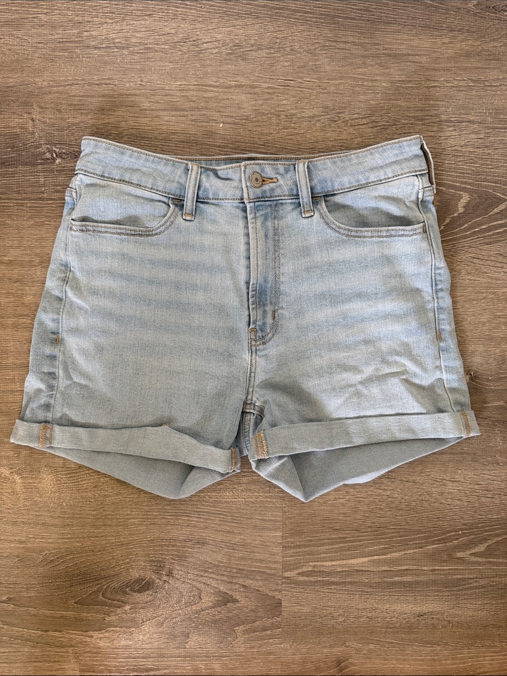 Old Navy Light Wash Denim Roll-Cuff Shorts
